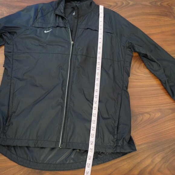Nike Windbreaker XL - Picture 9 of 10